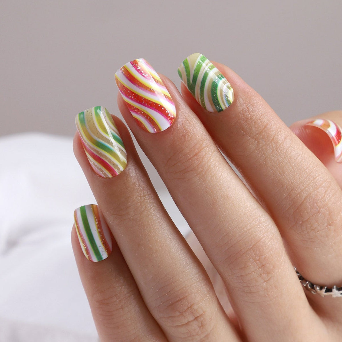 Gel Press On Nails 16 Sizes-32 Pcs Kit X004OJ5GF3